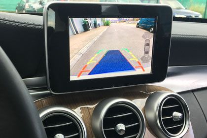 Installation caméra de recul en Alsace sur mercedes