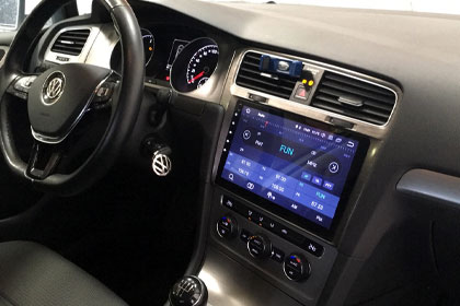 pose autoradio gps sur volkswagen  en Alsace